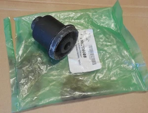 Jaguar Querlenkerbuchse X308 XJ8/XJR X100 XK8/XKR  MNE1360BB  -  MNE 1360BB - Bild 1 von 6