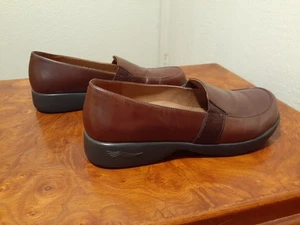 Dansko Dorie Women's Comfort Shoes. Size EUR. 41. Brown. - Picture 1 of 9