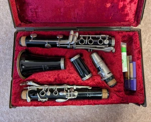 Vintage Clarinet - Evette Buffet Crampon Clarinet in Original Hard Case - Picture 1 of 17