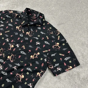 Camisa Our Universe Disney Mulan Iconos Estampado Completo Tejida Abotonada Para Hombres Grande - Imagen 1 de 8