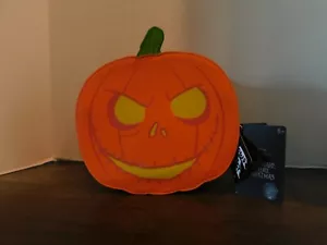 Loungefly Nightmare Before Christmas Pumpkin Glow-in-the-Dark (EE Exclusive) - Picture 1 of 2