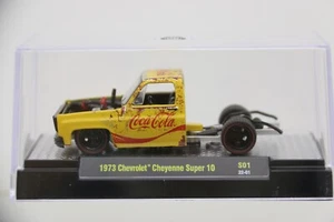 Chevrolet Cheyenne Super 10 1973 M2 Machines 1/64 suelto - Imagen 1 de 6