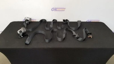 16 FORD EXPEDITION SECOND ROW REAR SEAT BELT RETRACTOR SET PAIR BLACK Foto 1 de 4