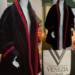 Vintage 90s Black Red Trim Faux Fur USA 1sz To XL - Picture 1 of 9