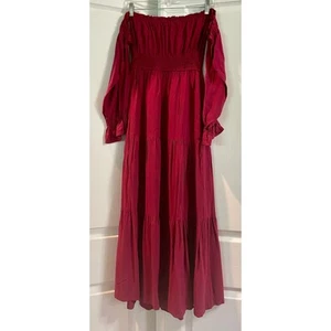 Zesica Maxikleid S schulterfrei gesmokte Taille Stufen Seitenschlitz fließend Boho rot - Bild 1 von 19