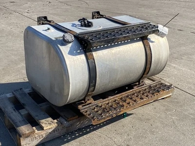 Tanque de combustible International 4300 2014 3556270F91 (609-18153) Foto 1 de 4