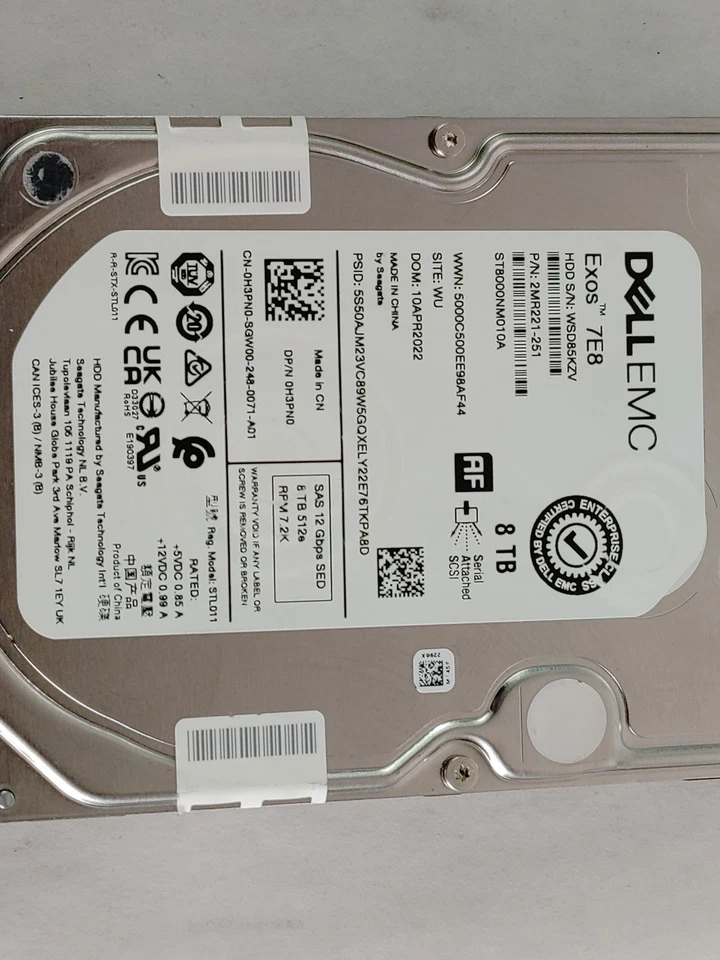 Seagate DELLEMC Exos 7E8 ST8000NM010A 8TB SAS 3 3.5 in Enterprise Drive - Image 1 of 4