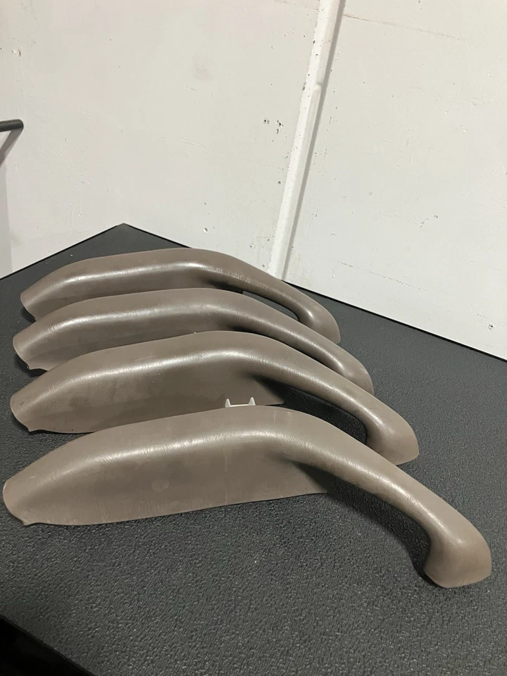 Toyota Sequoia 2001-2007 beige marrón reposabrazos de tracción del pasajero delantero Foto 1 de 1