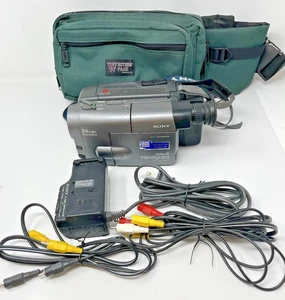 Sony Handycam CCD-TRV40 fotocamera video 8 - non testata. solo ricambi. No resi - Foto 1 di 12