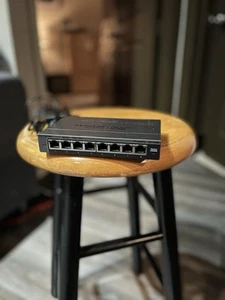 ProSafe Netgear 8 Port GS108Ev3 Gigabit Ethernet Switch GS108E - Picture 1 of 3