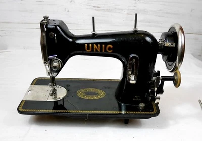 ancienne machine a coudre unic en fonte - Photo 1/4