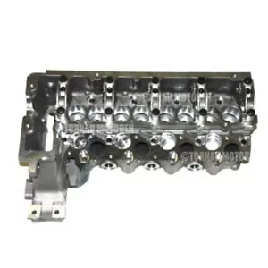 Zylinderkopf nackt für Mercedes 2.3 OM601.970 A6010106120 - Bild 1 von 1
