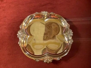 Precioso plato de fiesta internacional "Emperatriz" de plata - Imagen 1 de 4