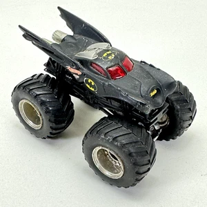 Hot Wheels Monster Truck Batmobile Monster Jam Die Cast 1:64 DC Comics Batman - Picture 1 of 9