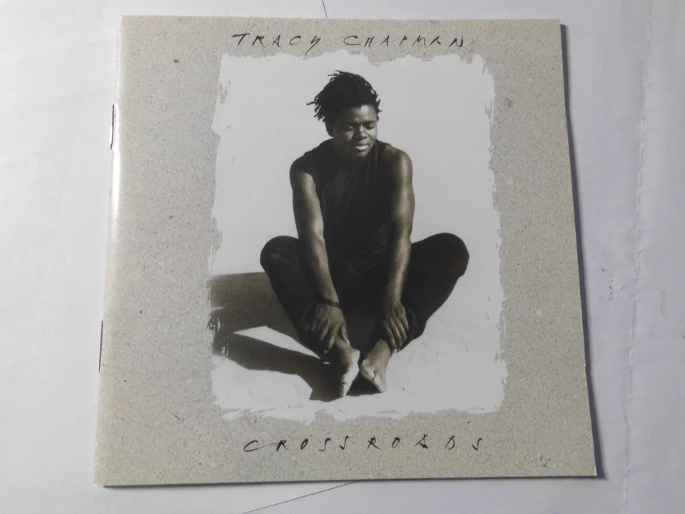 TRACY CHAPMAN CD: CROSSROADS (EUROPE;Elektra – 7559-60888-2) - Bild 1 von 3