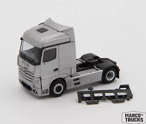 Herpa MB Actros 2.5 Tractor „Polizeiorchester Bayern“ 314398 /HN1508-1 - Picture 1 of 1