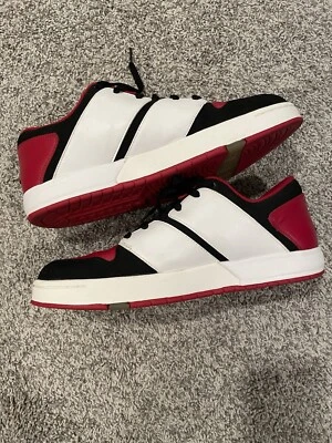 Размер 11 - Jordan Nu ретро 1 2007 низкий Chicago - Изображение 1 из 4