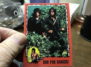 TOPPS RAMBO FIRST BLOOD PART Two 1985 # 8 DUO FOR DANGER!