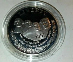1991S Mount Rushmore Commemerative Dollar - Picture 1 of 7