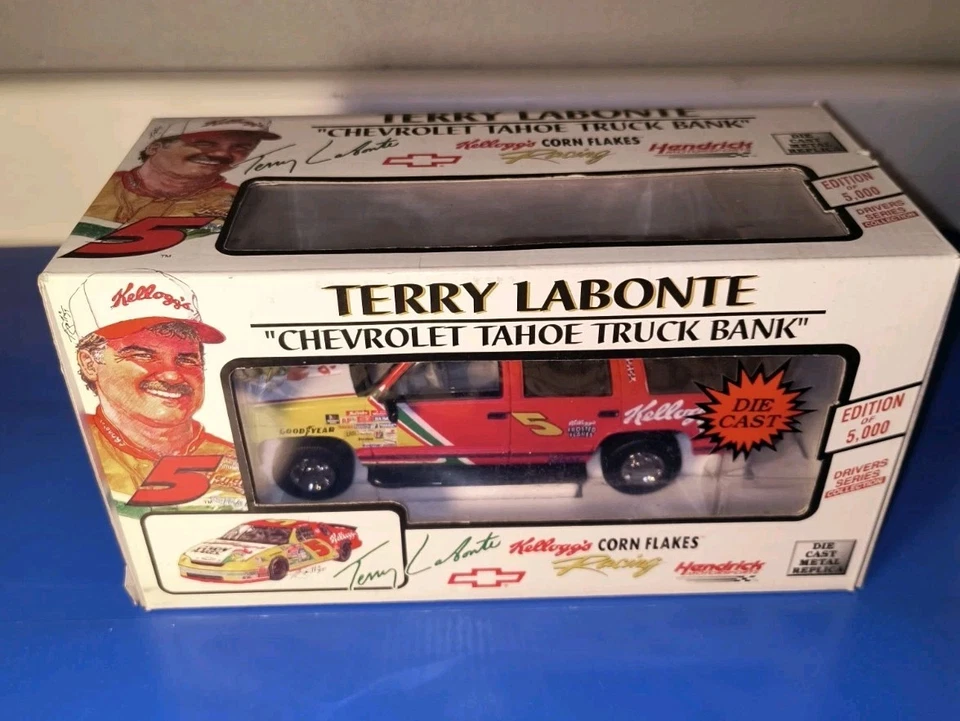 NEW Terry Labonte 1996 Chevrolet Tahoe Truck Kellogs 1:25 NASCAR Diecast BANK - Image 1 of 4