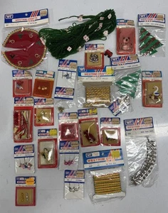 Lot Of 25 Vintage Westrim Crafts Lot Mini Christmas Ornaments Garlands Beads - Picture 1 of 9