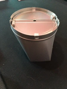 8" Range Hood Square to Round Damper 4 1/4 x 9 1/2 square opening - Picture 1 of 6