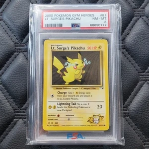Teniente Surge's Pikachu 81/132 Pokémon Team Rocket Set PSA 8 Casi Como Nuevo/Como Nuevo - Imagen 1 de 2