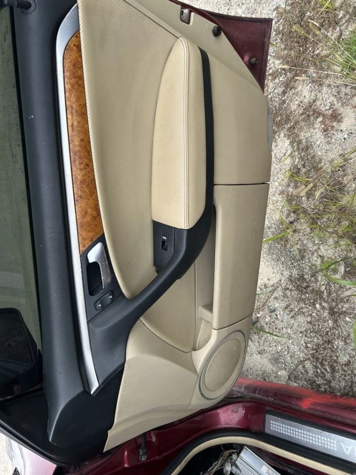 Отделочная панель передней двери TL 2005 104894268 - Изображение 1 из 4