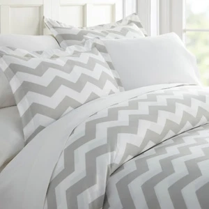 Premium - 3 Piece Arrow Printed Duvet Cover Set - Kaycie Gray Fashion Collection - Picture 1 of 4