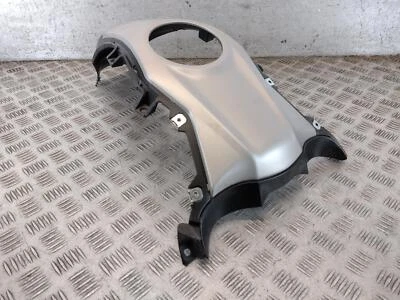 BMW R1200 RS 2018 embellecedor de tanque Foto 1 de 4