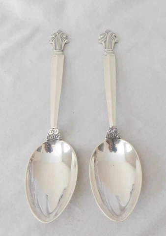 (2) GEORG JENSEN STERLING ACANTHUS OVAL DESSERT / SOUP SPOONS 6 7/8" EARLY MARK Cover