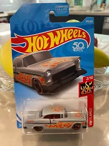 Coche Hot Wheels 2019 '55 CHEVY Gris Imprimado #300 HW Llamas MOC - Imagen 1 de 1