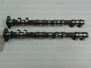 Triumph TT600 Inlet & Exhaust Camshaft Camshafts - Picture 1 of 2