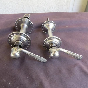 BUJES DE CARRETERA CAMPAGNOLO GRAN SPORT TRASEROS DELANTEROS ACERO 121 MM VINTAGE BUEN ESTADO 36 - Imagen 1 de 11