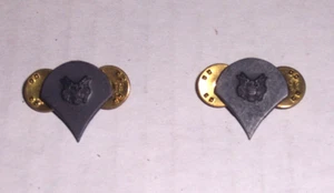1 Pair US Army Insignia grade ENLISTED PERSONNEL SPECIALIST 4 SP-4 Subdued Pins - Picture 1 of 3