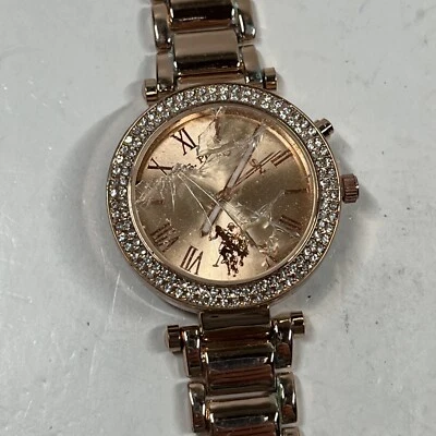 (ROTO) U.S. Polo Assn. Reloj de cuarzo analógico con estrás tono oro rosa para dama Foto 1 de 4