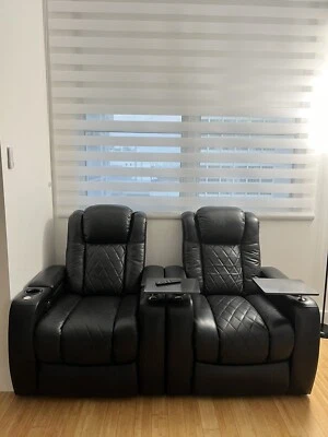 2 reclinables italianos de cuero napa costura diamante potencia lumbar y reposacabezas LED Foto 1 de 4