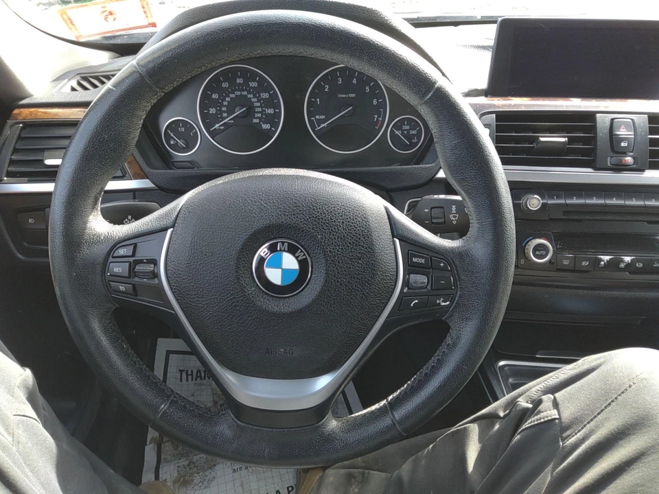 Volante BMW SERIE 328 12 13 14 15 16 17 18 ¡¡SIN BOLSA A1R!! Volante encendido Foto 1 de 1