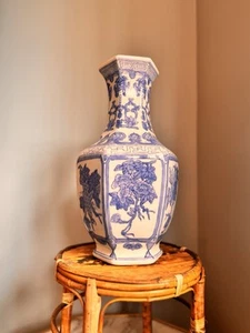 Antique Chinese Kangxi Period Blue and White Hexagonal Vase 14" Tall - Picture 1 of 6