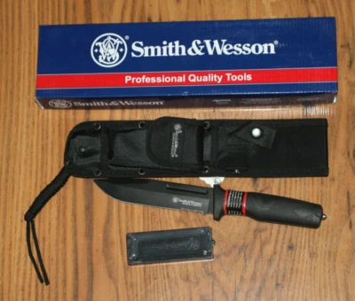 Smith & Wesson Search & Rescue Fixed Blade Bowie Knife 8Cr13MoV 1100071 11.25" - Image 1 of 4