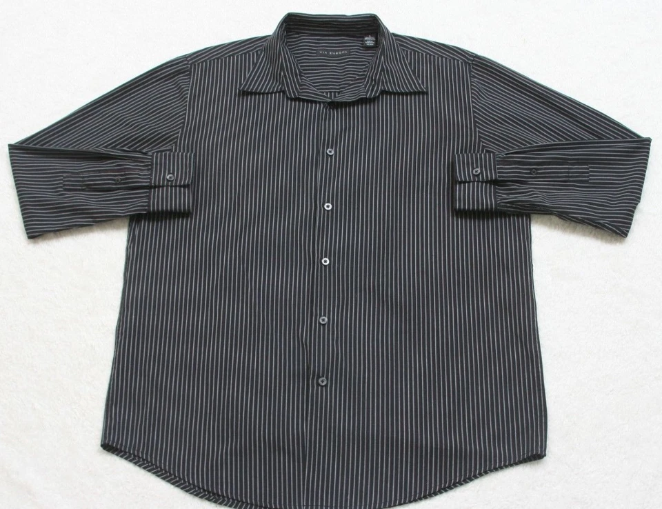 Via Europa Black Gray & Red Dress Shirt Button Up Man's Top Large Striped 1-581 - Image 1 of 4