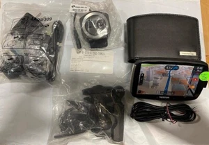 TomTom Rider 400 Portable Motorcycle GPS 4.3" Navigator System with Accessories - Picture 1 of 4