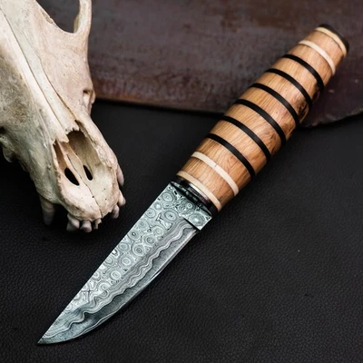 Gift-Ready 8.1" Damascus / Steel Knife Half Tang Hunt it Hunt + Leather Sheath - Image 1 of 4