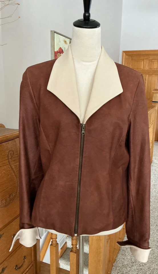 Chaqueta de cuero italiana Vera Pelle de dos tonos para dama Foto 1 de 4