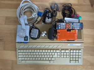 Atari STE 1040 4MB RAM, TOS 1.06|1.62|2.06 Switch, mega Zubehör, z.B UltraSatan - Afbeelding 1 van 24