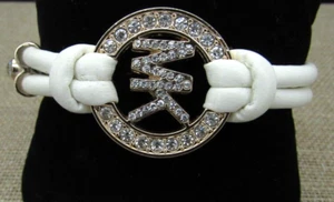 MICHAEL KORS CRYSTAL GOLD TONE LOGO BRACELET NEW SPARKLER - Picture 1 of 7