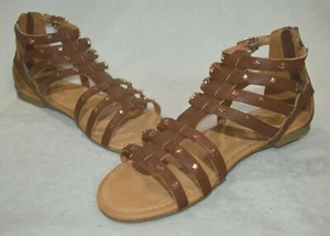 Sandalias Report Girl's Cailey GP marrones gladiador - talla 11/13/1 nuevas con caja - Imagen 1 de 7