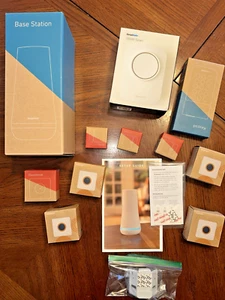 SimpliSafe 11 Piece Wireless Home Security System - Picture 1 of 4