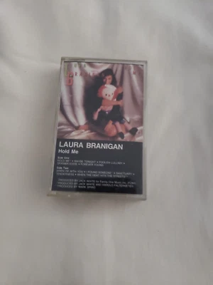 Laura Branigan Hold Me (1985 Atlantic Cassette) 7 81265-4 Foto 1 de 4