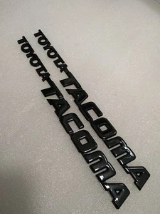 95 96 97 98 99-04 Toyota Tacoma Front Door Emblems Gloss Blk  **PAIR** - Bild 1 von 5